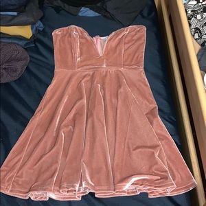 Velvet baby pink dress